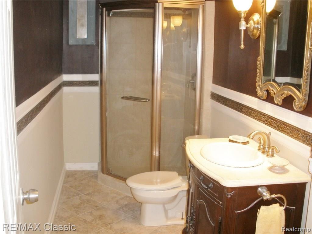 849 Briar Court Rochester Hills, MI 48309 - Photo 24 of 27