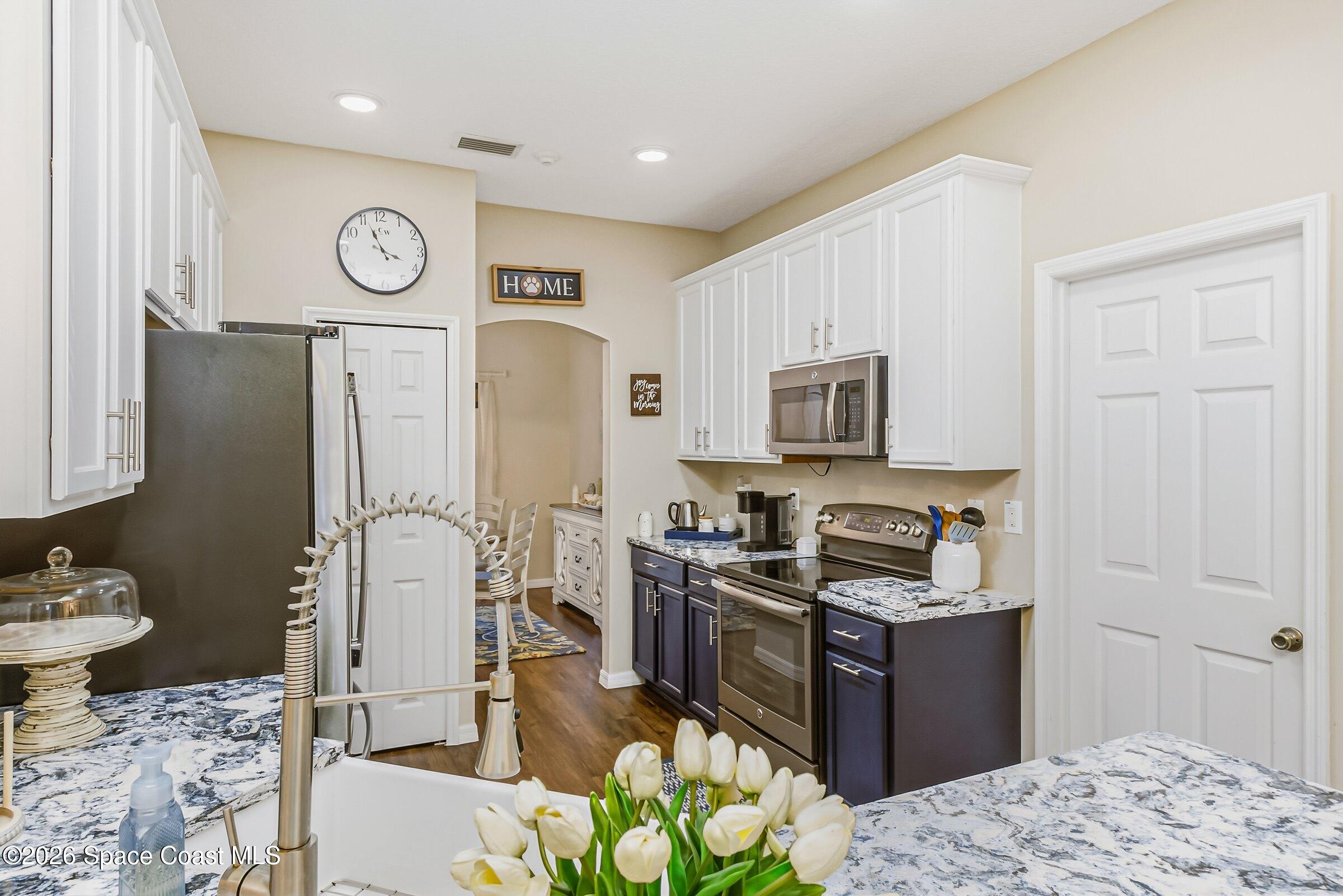 1026 Morgan Circle Northeast Palm Bay, FL 32905 - Photo 9 of 49 38-1026-Morgan-225