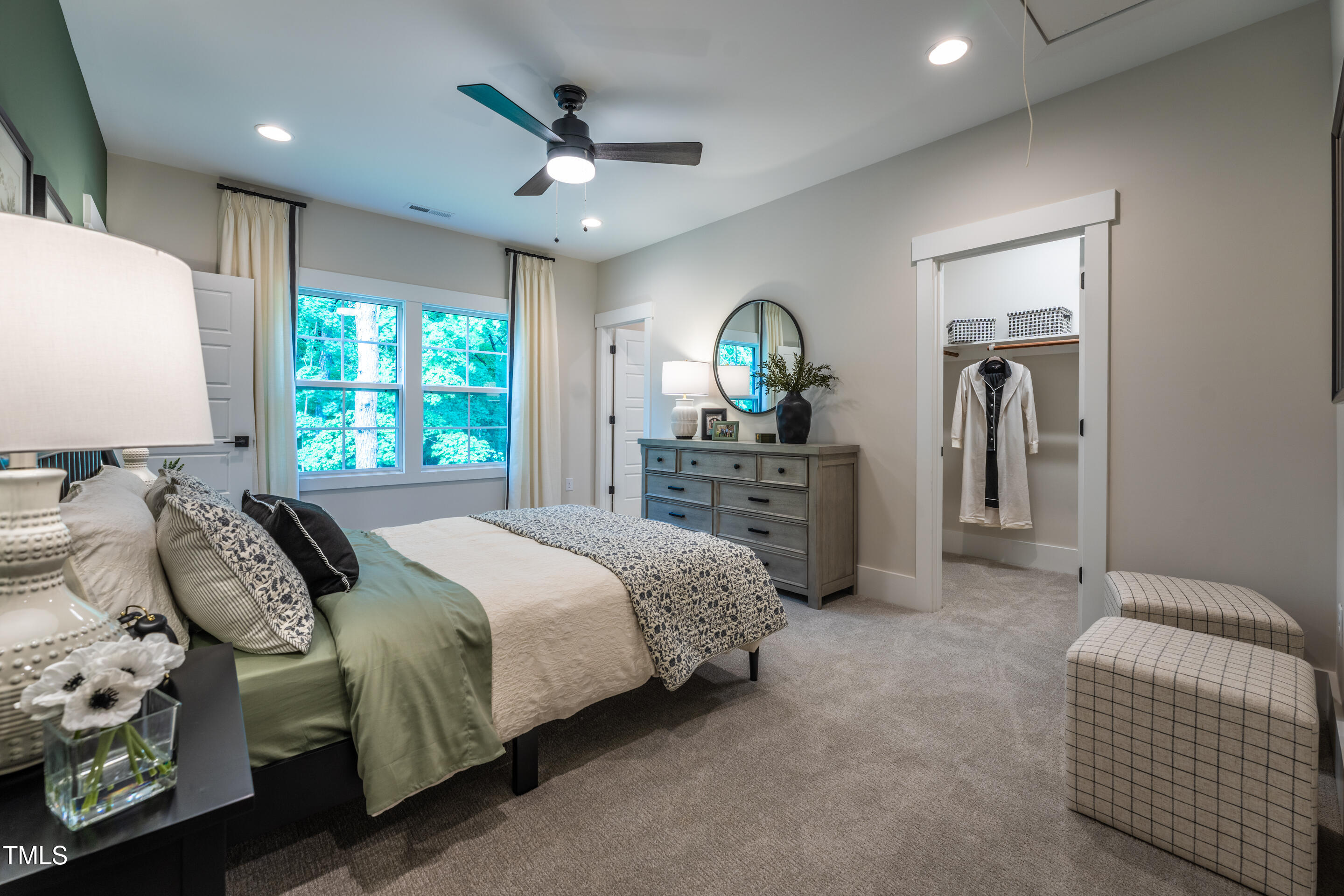 91 Ivy Rdg Road Chapel Hill, NC 27516 - Photo 49 of 68 47. HHHunt Homes Crawford- Bedroom 2