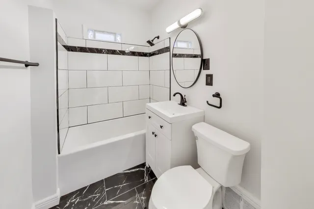 $172,000 | 627 West 39th Avenue, Gary, IN 46408