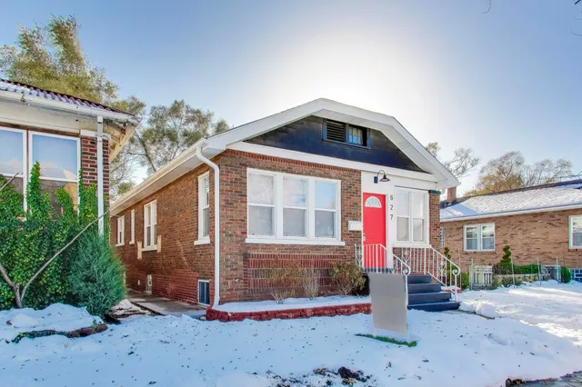 $172,000 | 627 West 39th Avenue, Gary, IN 46408