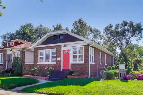 $175,000 | 627 West 39th Avenue, Gary, IN 46408