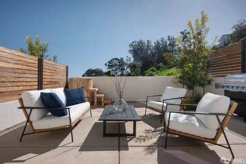 $2,195,000 | 38 Meadow Drive, Unit 6, San Francisco, CA 94130