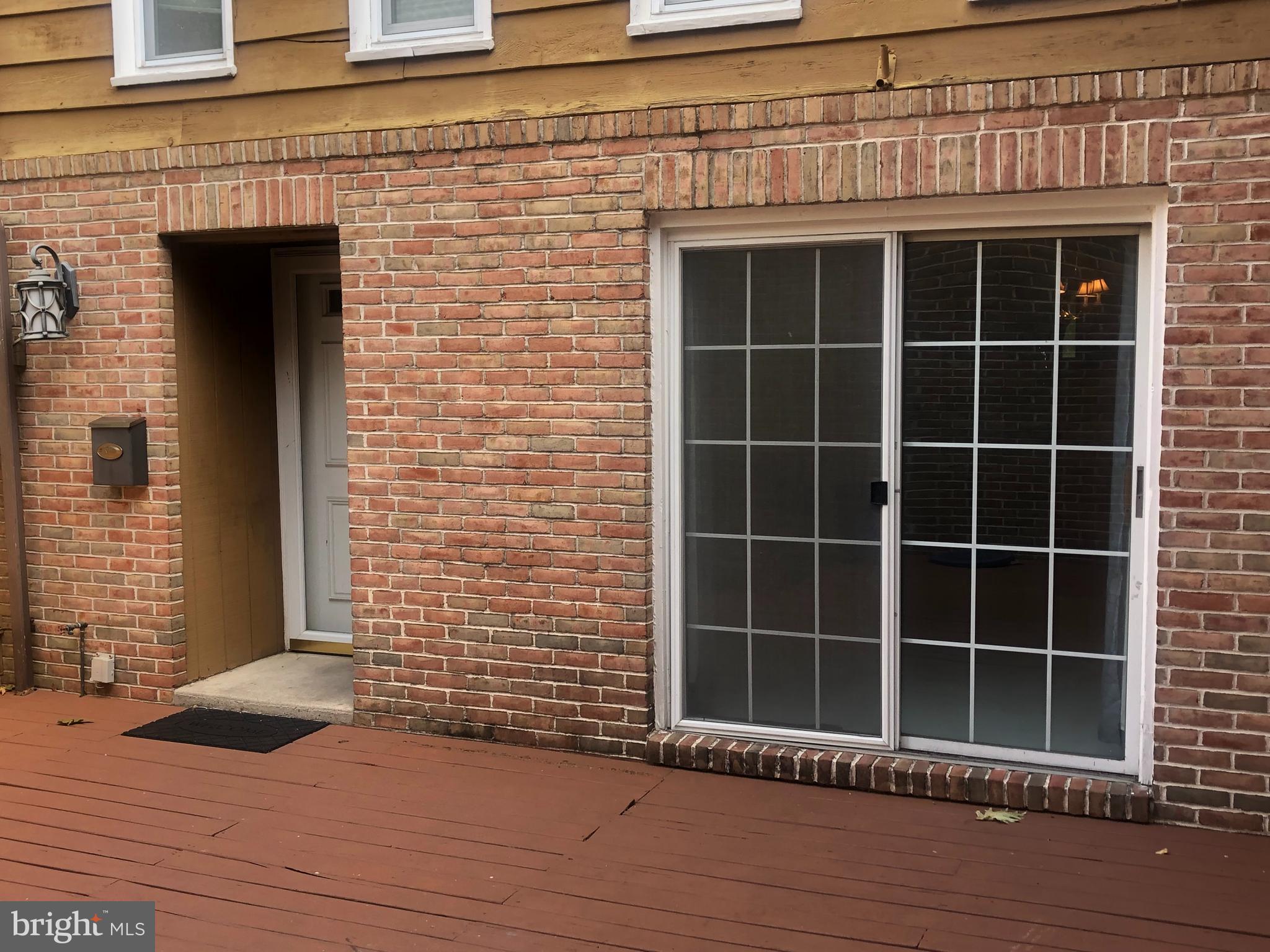 70 Winged Foot Drive Reading, PA 19607 - Photo 3 of 10