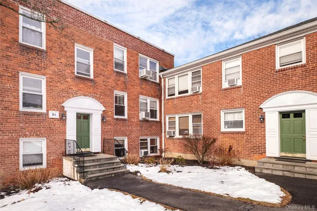 $2,500 | 95 North Broadway, Unit D15, White Plains, NY 10603