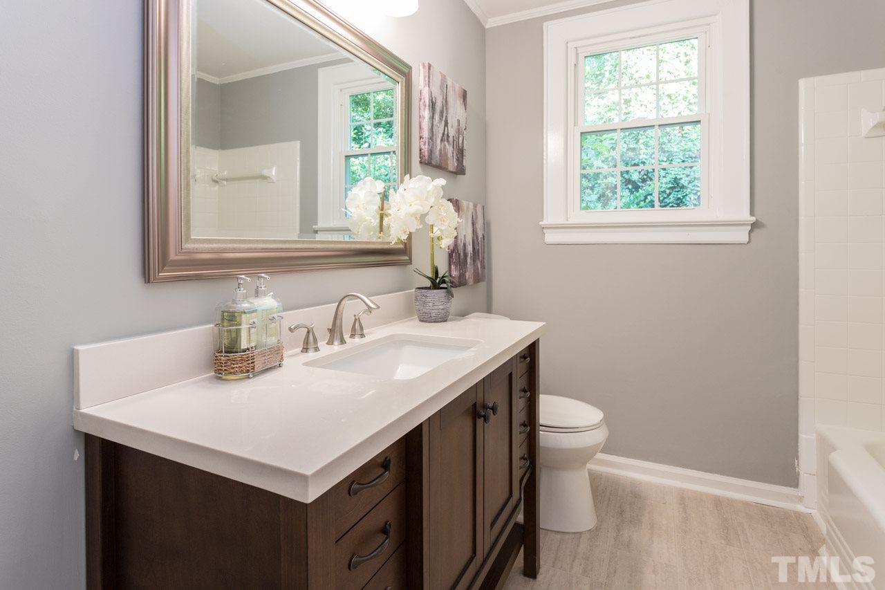 7009 Perry Creek Road Raleigh, NC 27616 - Photo 5 of 24 Gallery Image 5