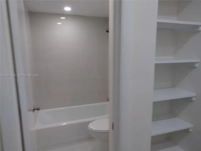 $2,475 | 8325 Southwest 72nd Avenue, Unit 308C, Miami, FL 33143