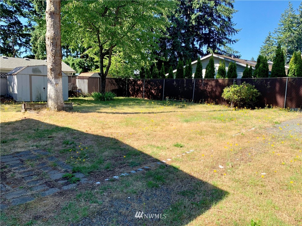 755 Queen Avenue Northeast Renton, WA 98056 - Photo 15 of 15