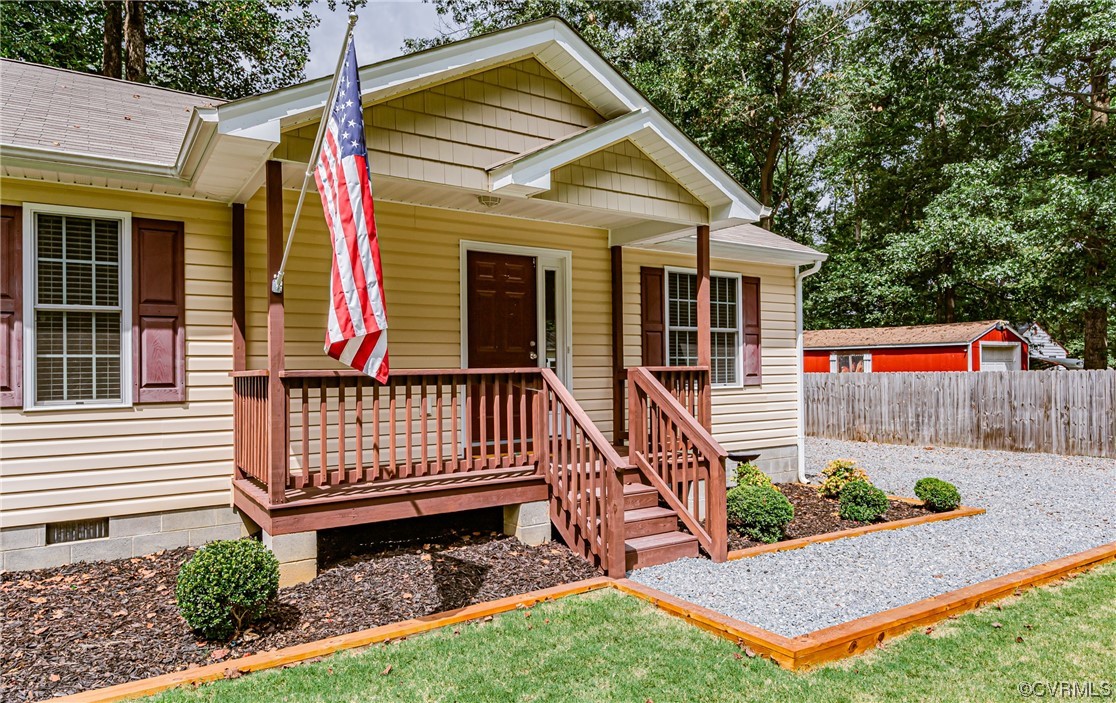 6720 Lakemont Road Quinton, VA 23141 - Photo 3 of 49 Gallery Image 3