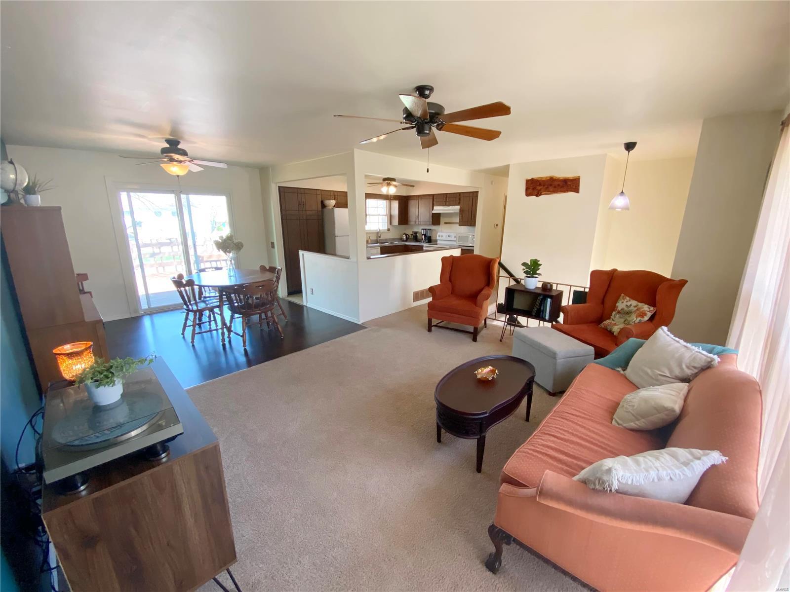 1021 Rutledge Drive Belleville, IL 62221 - Photo 6 of 45