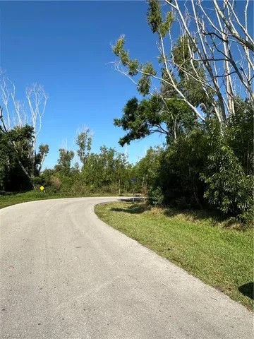 a view of an outdoor space and a yard