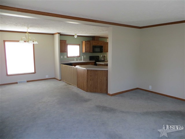 8105 Franke Road Fort Wayne, IN 46816 - Photo 8 of 30