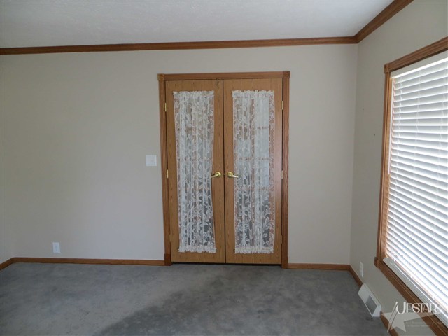 8105 Franke Road Fort Wayne, IN 46816 - Photo 10 of 30