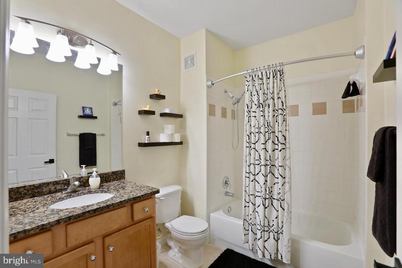5142 Brittney Elyse Circle, Unit M Centreville, VA 20120 - Photo 10 of 13