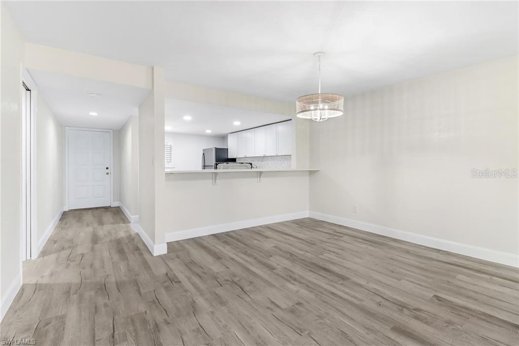 16590 Partridge Place Road, Unit 102 Fort Myers, FL 33908 - Photo 8 of 41