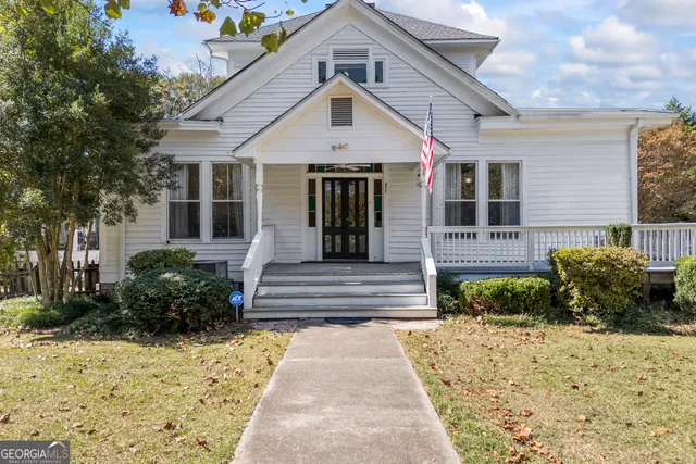 $899,000 | 1091 East Peachtree Avenue, Woodville, GA 30669