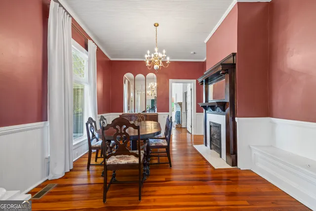 $899,000 | 1091 East Peachtree Avenue, Woodville, GA 30669