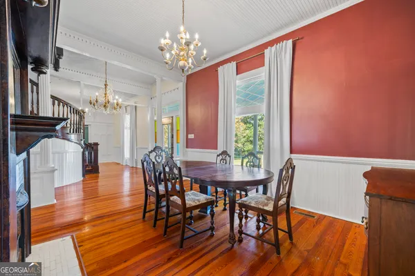 $899,000 | 1091 East Peachtree Avenue, Woodville, GA 30669