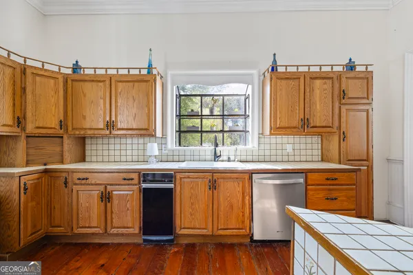 $899,000 | 1091 East Peachtree Avenue, Woodville, GA 30669