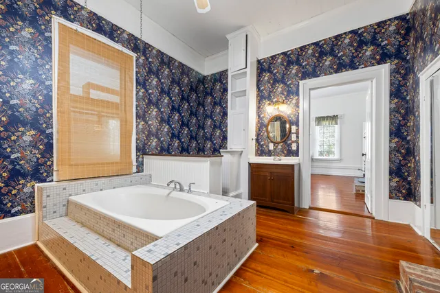 $899,000 | 1091 East Peachtree Avenue, Woodville, GA 30669