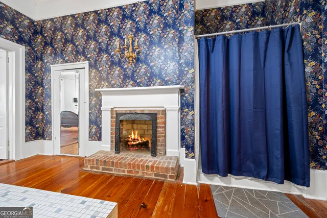 $899,000 | 1091 East Peachtree Avenue, Woodville, GA 30669