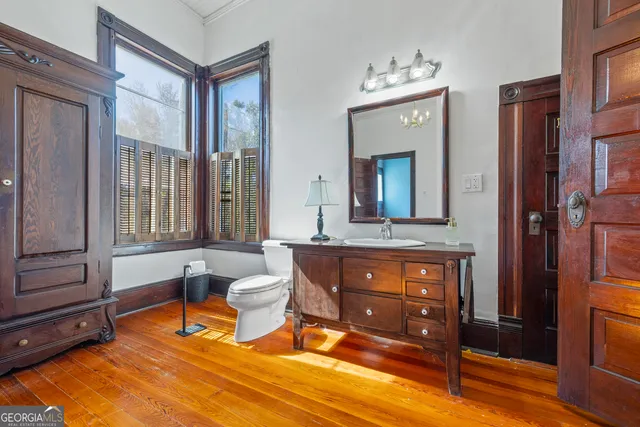 $899,000 | 1091 East Peachtree Avenue, Woodville, GA 30669