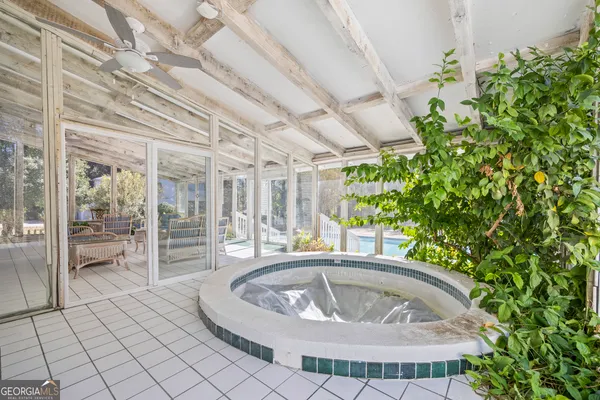 $899,000 | 1091 East Peachtree Avenue, Woodville, GA 30669