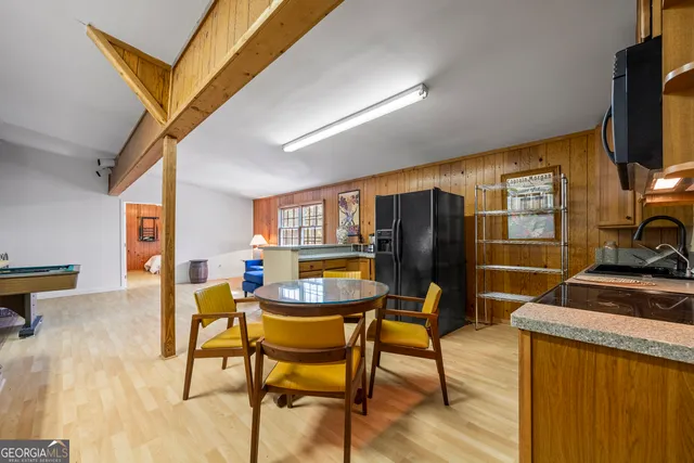 $899,000 | 1091 East Peachtree Avenue, Woodville, GA 30669