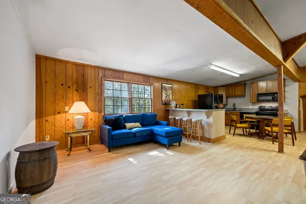 $899,000 | 1091 East Peachtree Avenue, Woodville, GA 30669