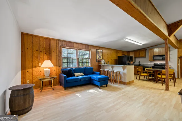 $899,000 | 1091 East Peachtree Avenue, Woodville, GA 30669