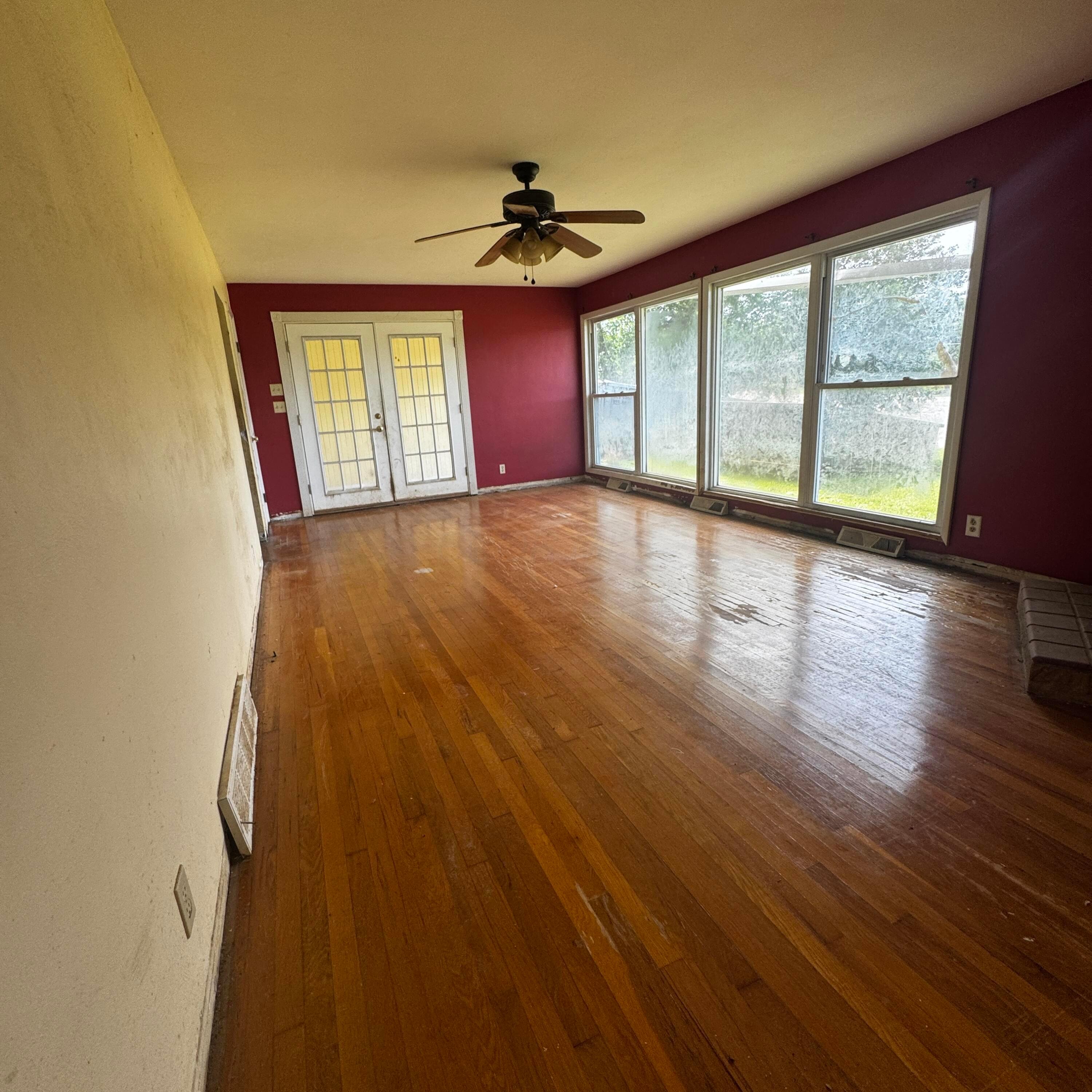 2136 East Home Road Springfield, OH 45503 - Photo 10 of 16 IMG_8136 2