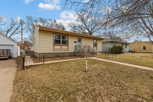 $259,900 | 814 11th Avenue Northeast, Brainerd, MN 56401