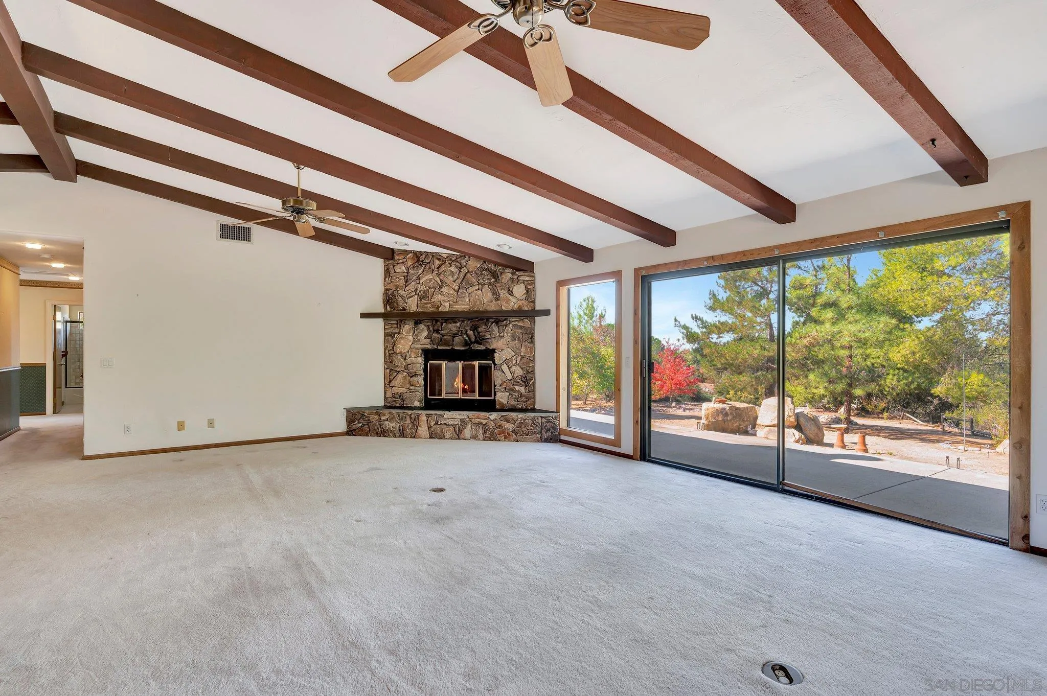 2596 Valetta Lane Alpine, CA 91901 - Photo 7 of 48 an empty room with windows