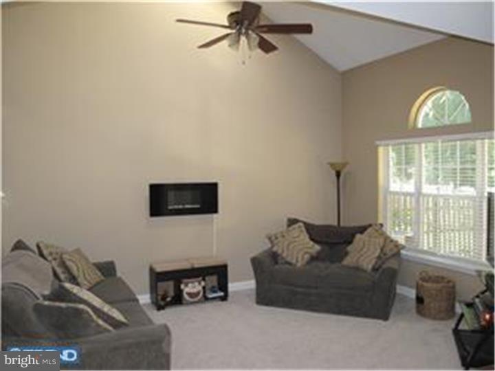 25 Lavister Drive Mount Laurel, NJ 08054 - Photo 3 of 12