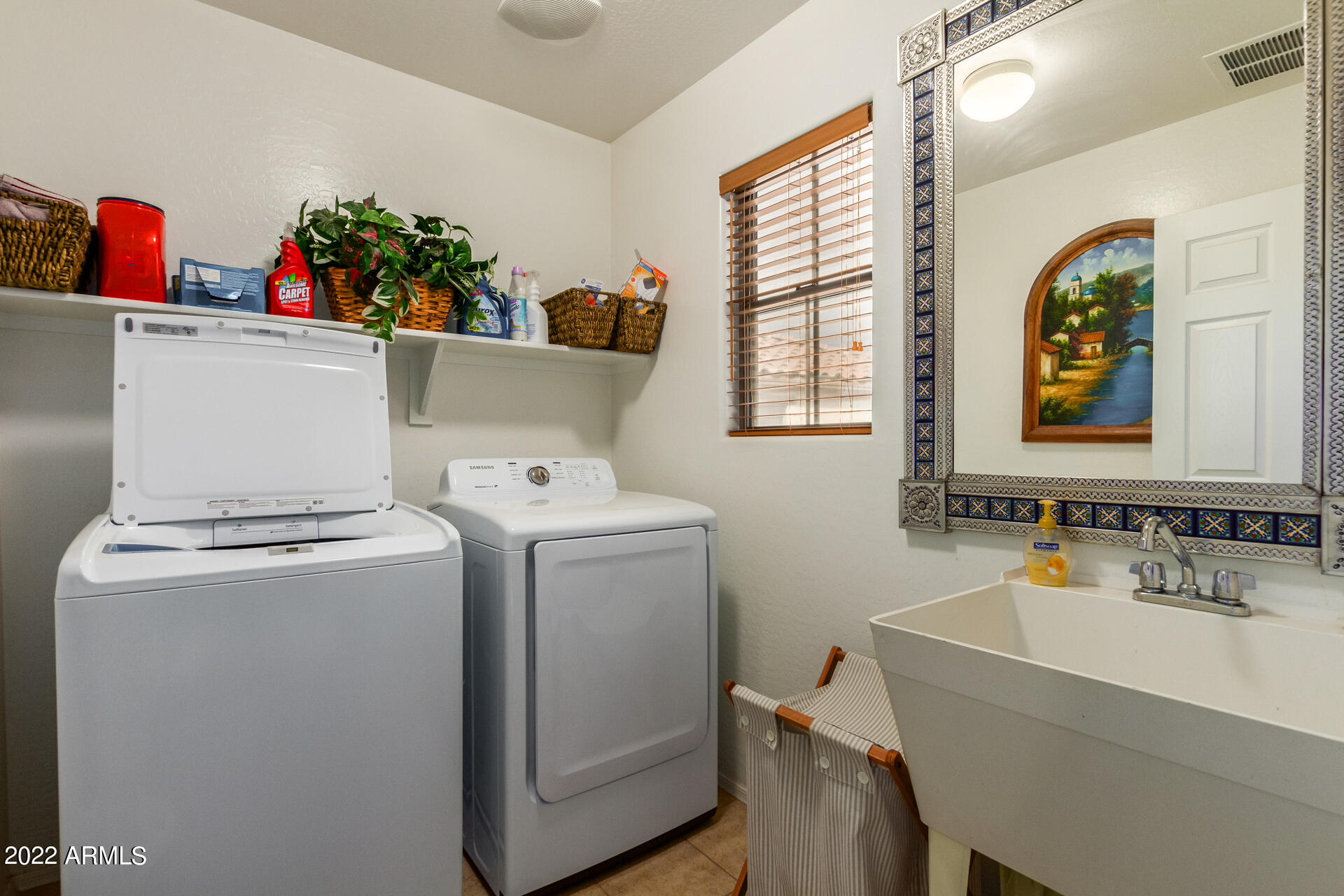 2507 West Beverly Rd. Phoenix, AZ 85041 - Photo 22 of 38 22- Beverly