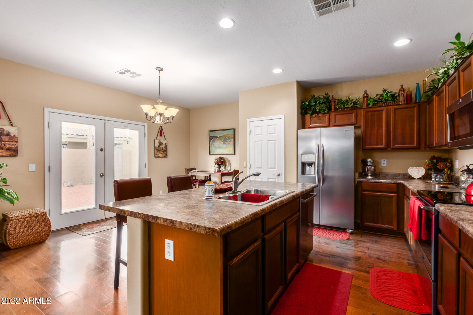 2507 West Beverly Rd. Phoenix, AZ 85041 - Photo 9 of 38 09- Beverly