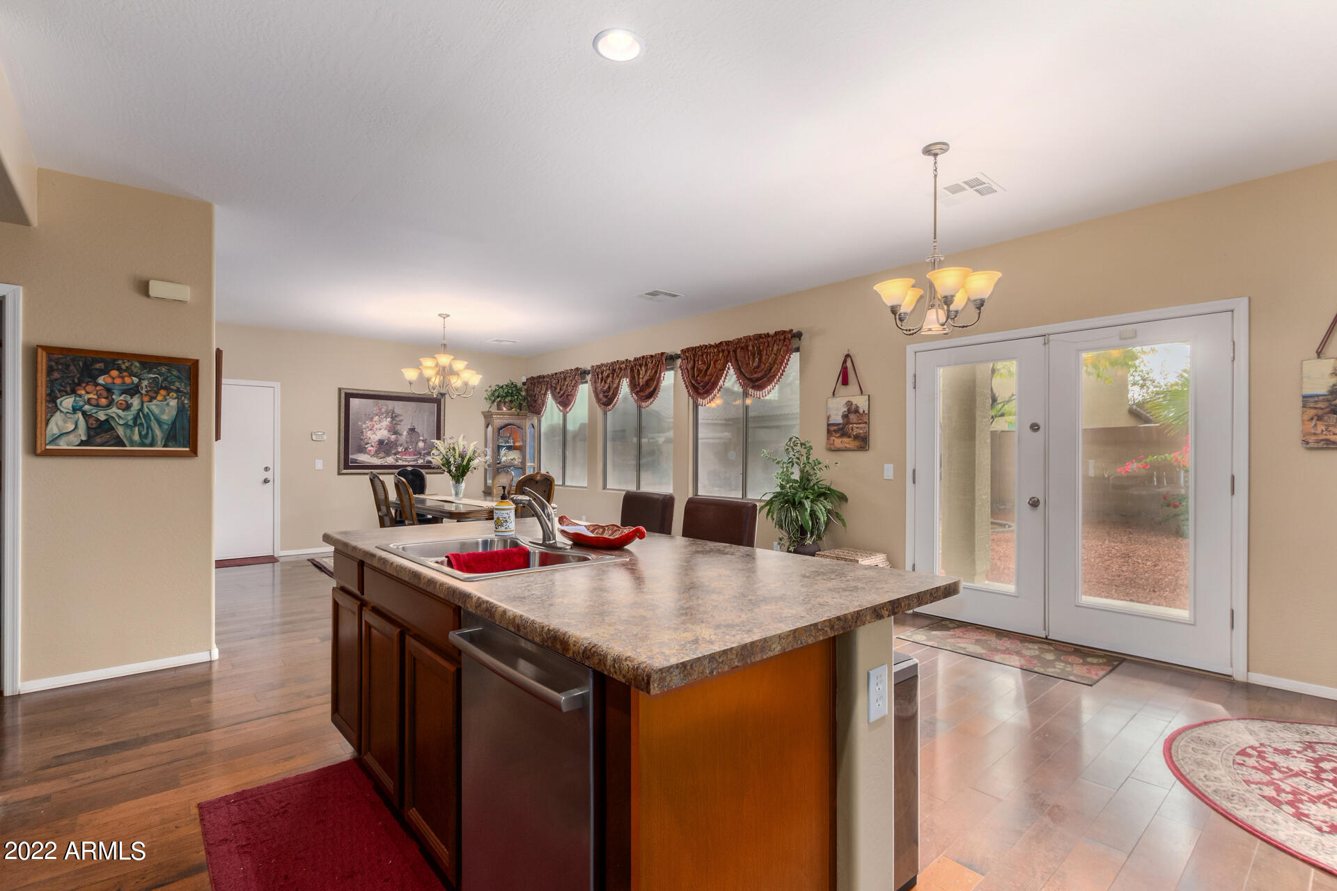 2507 West Beverly Rd. Phoenix, AZ 85041 - Photo 10 of 38 10- Beverly