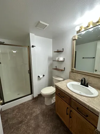$2,600 | 3040 Boulder Avenue, Madera, CA 93637