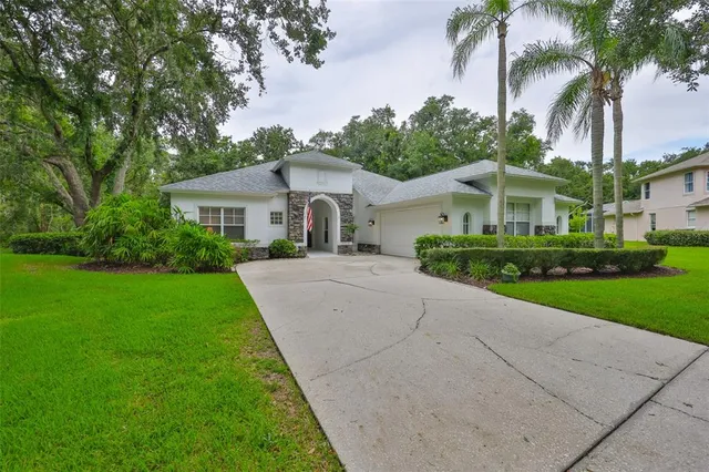 $599,900 | 5819 Bent Grass Drive, Valrico, FL 33596