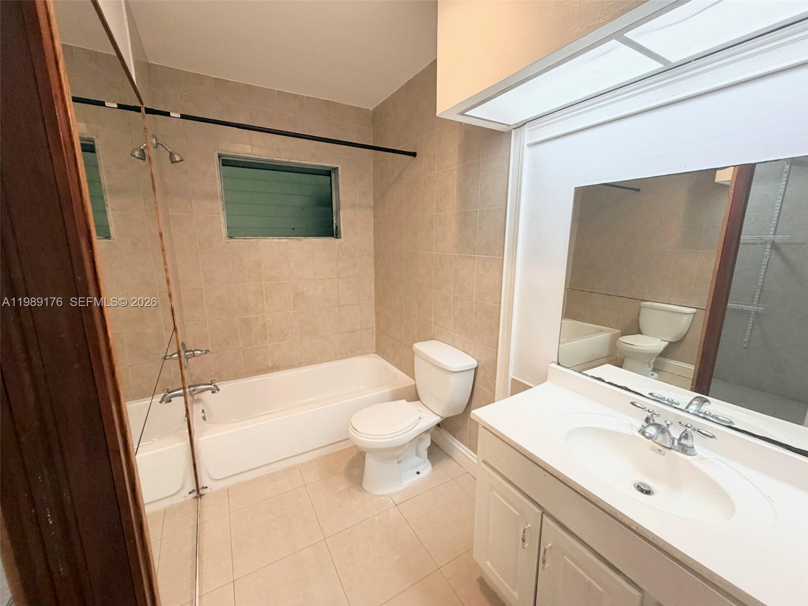 1350 East Sample Road, Unit 307 Pompano Beach, FL 33064 - Photo 3 of 5