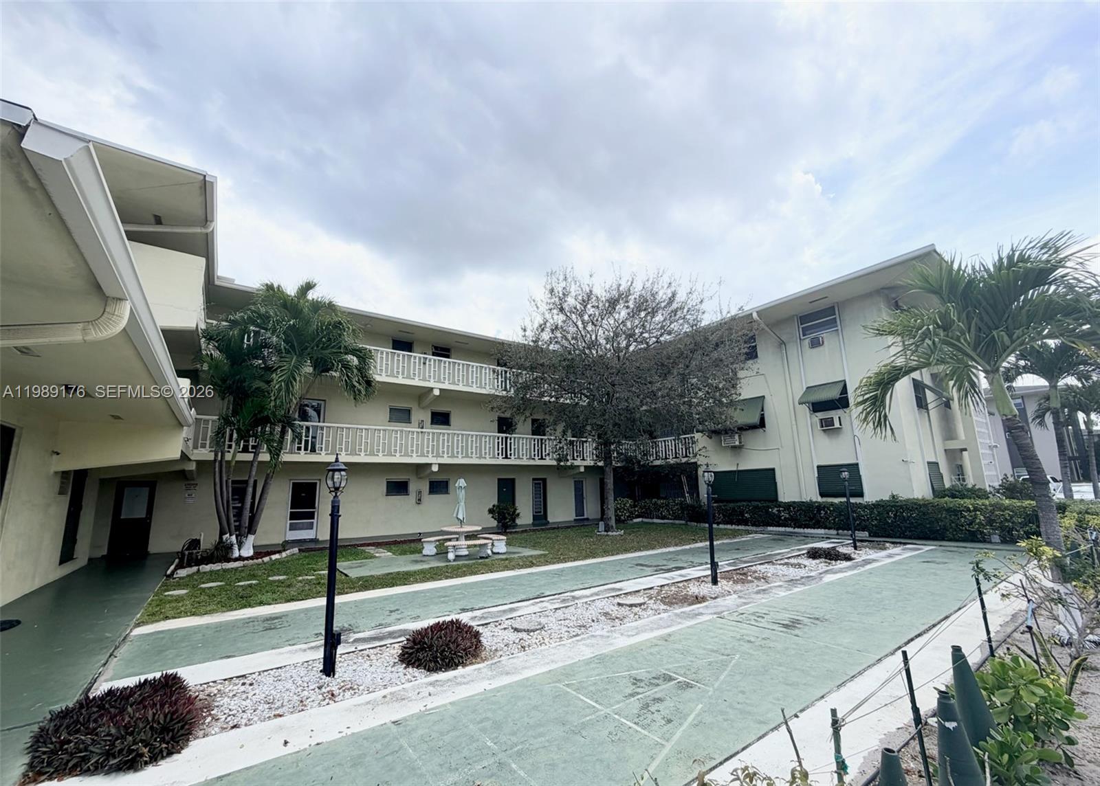 1350 East Sample Road, Unit 307 Pompano Beach, FL 33064 - Photo 5 of 5