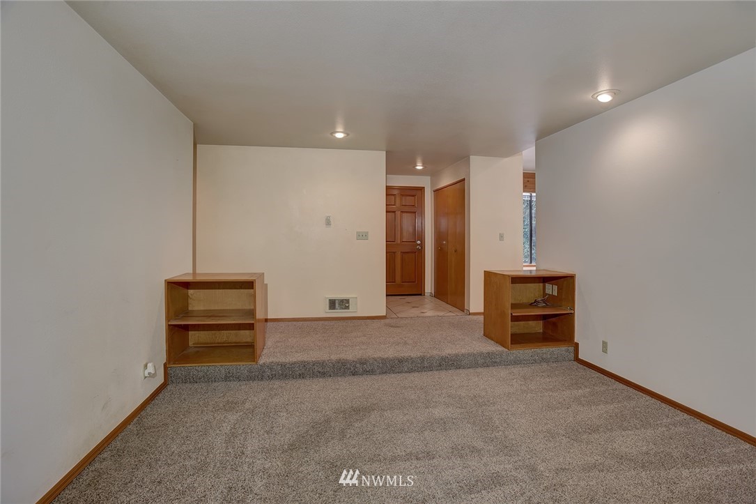 23954 Stottlemeyer Road Northeast Poulsbo, WA 98370 - Photo 12 of 25 Gallery Image 12