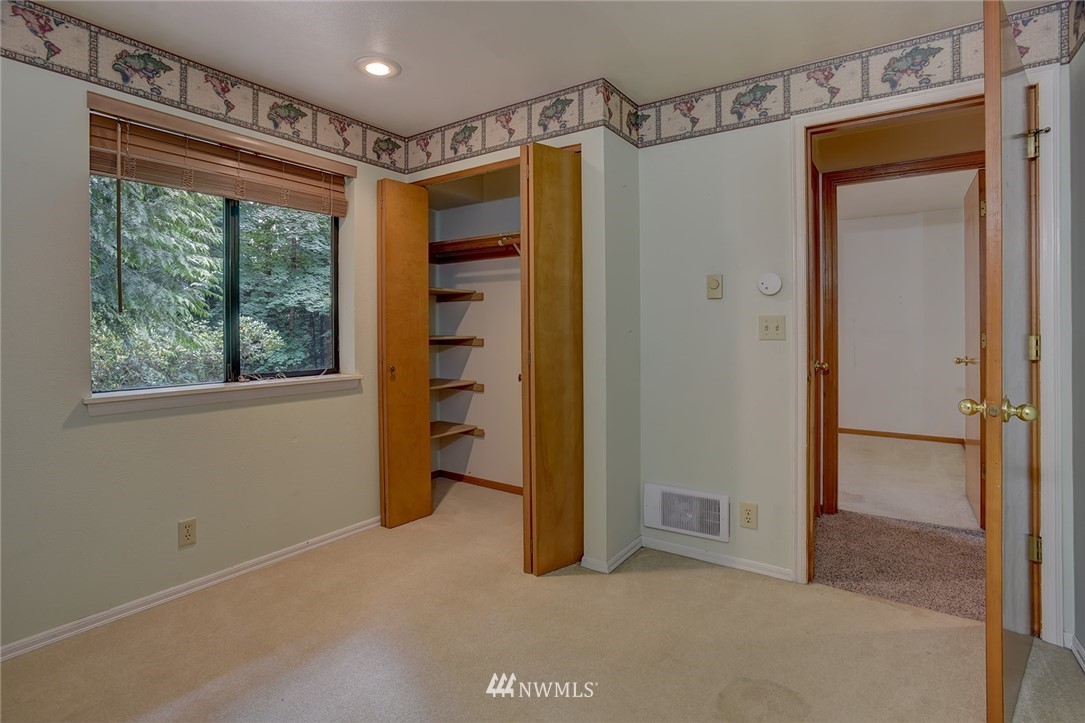 23954 Stottlemeyer Road Northeast Poulsbo, WA 98370 - Photo 18 of 25 Gallery Image 18