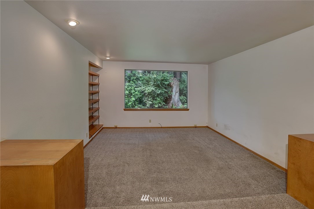 23954 Stottlemeyer Road Northeast Poulsbo, WA 98370 - Photo 10 of 25 Gallery Image 10