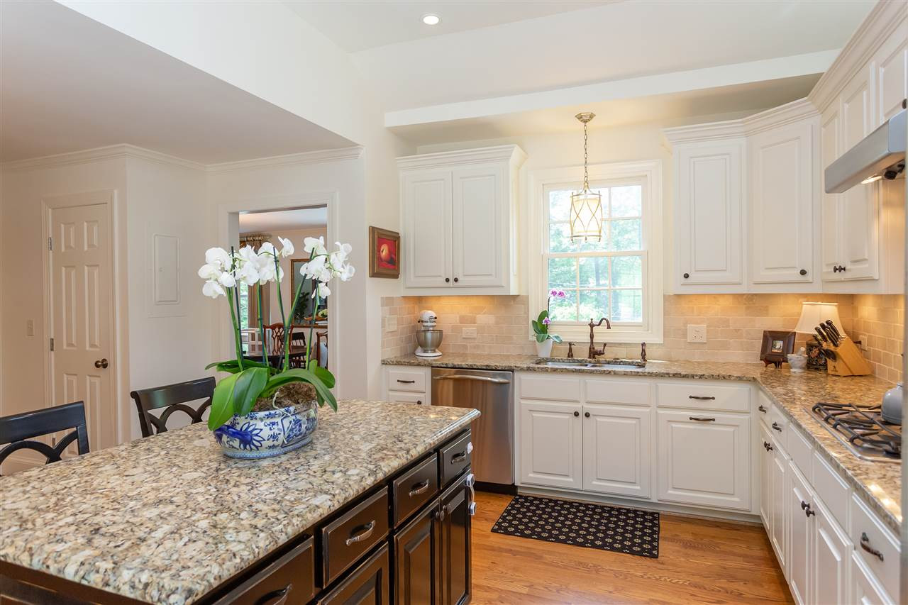 2504 Oxford Road Raleigh, NC 27608 - Photo 8 of 30 Photo 8