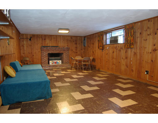 31 Sevland Road Newton, MA 02459 - Photo 10 of 10