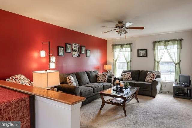 1689 Pioneer Road Lancaster, PA 17602 - Photo 4 of 31 Gallery Image 4