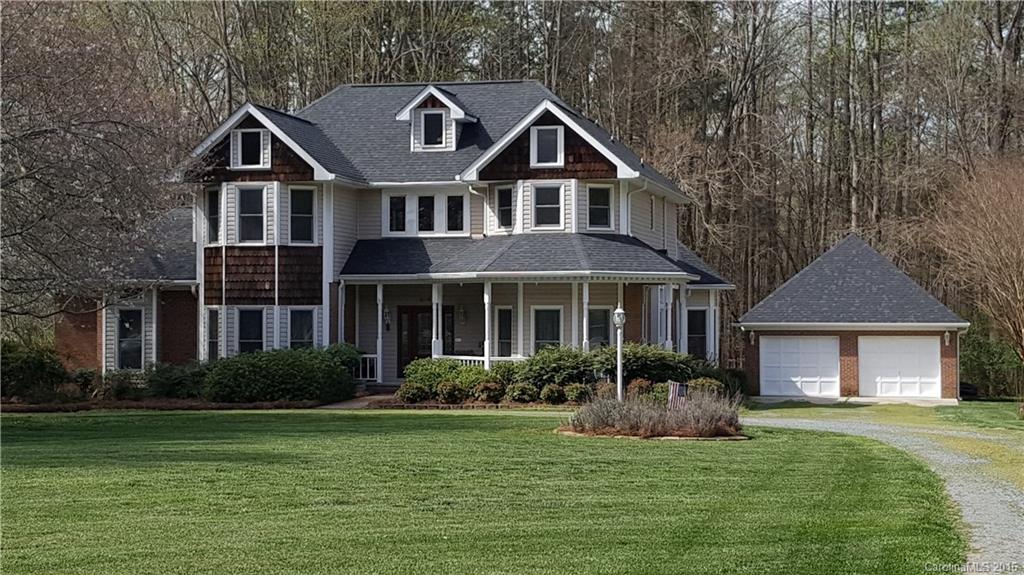 616 Raintree Drive Matthews, NC 28104 - Photo 1 of 24 Gallery Image 1