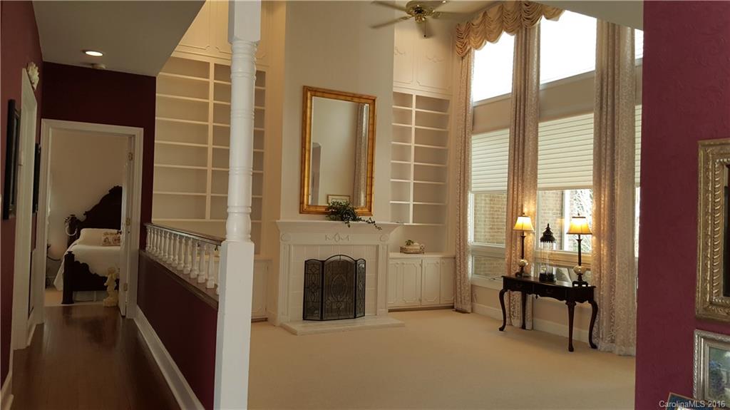 616 Raintree Drive Matthews, NC 28104 - Photo 3 of 24 Gallery Image 3