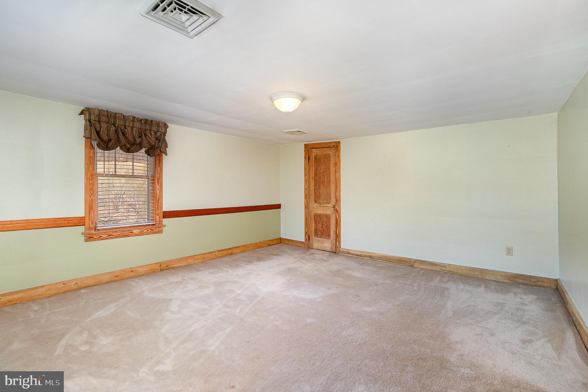 6200 Spring Road Shermans Dale, PA 17090 - Photo 15 of 39 Gallery Image 15